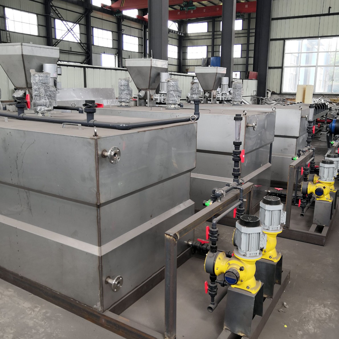 污水處理篩網(wǎng)、格柵過濾的作用是什么-樂中環(huán)保